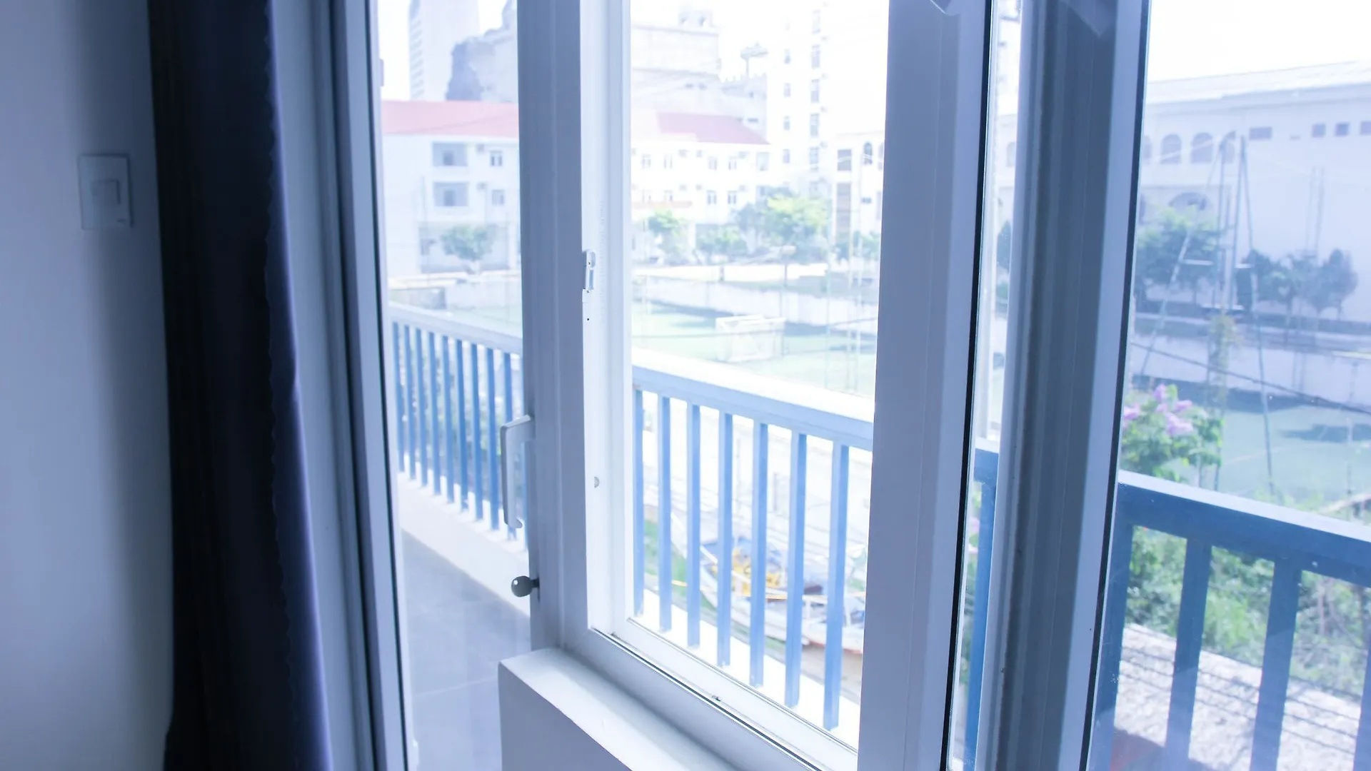 Cavilla Apartel Da Nang 3*,