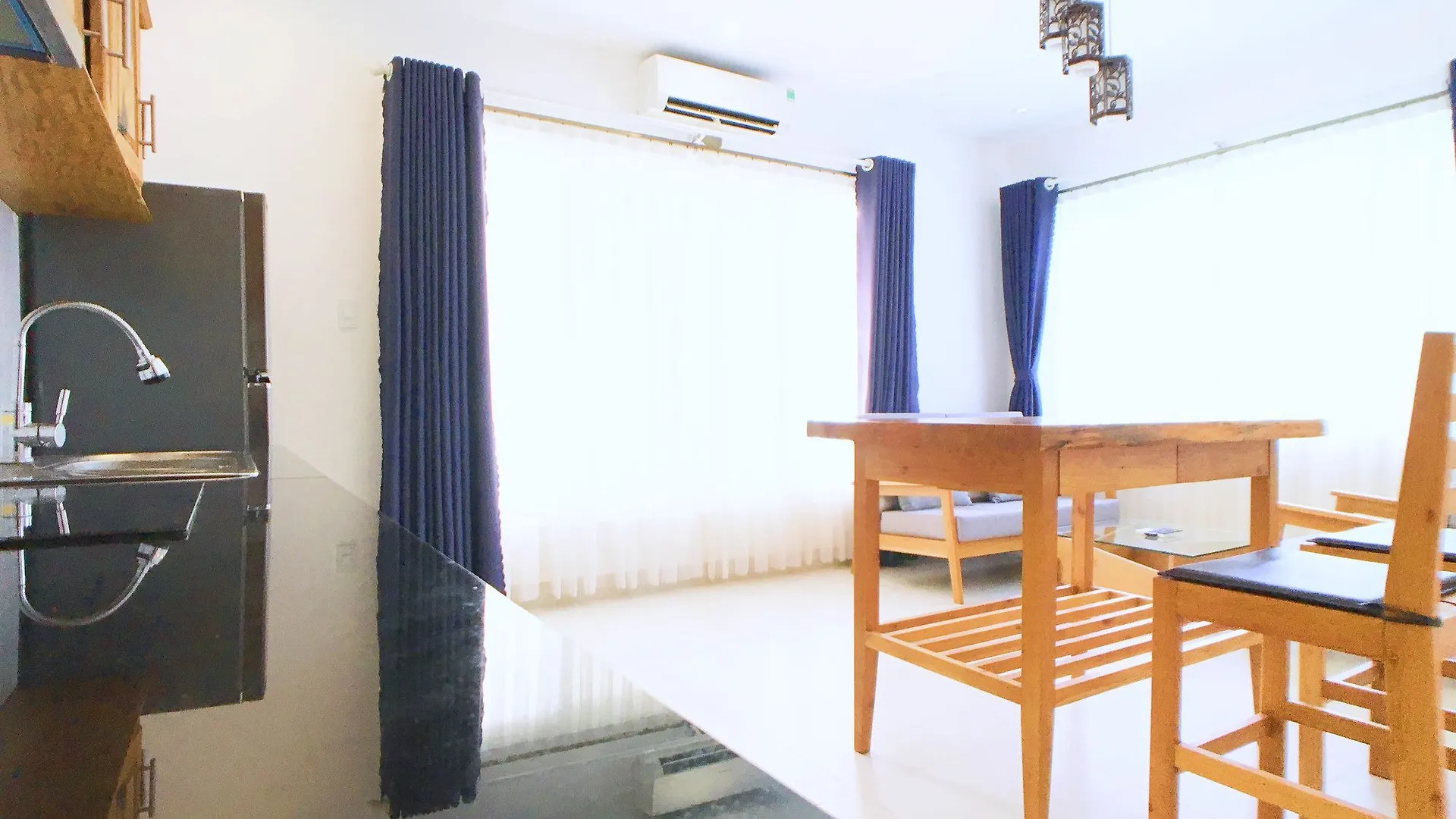 Cavilla Apartel Da Nang 3*,