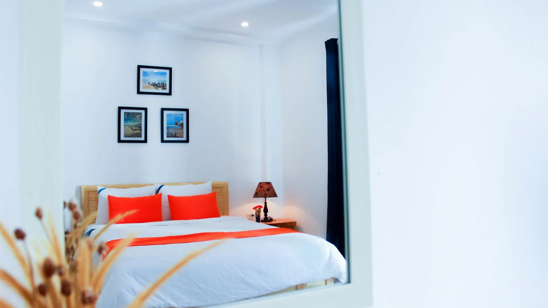 Cavilla Apartel Da Nang Hotel